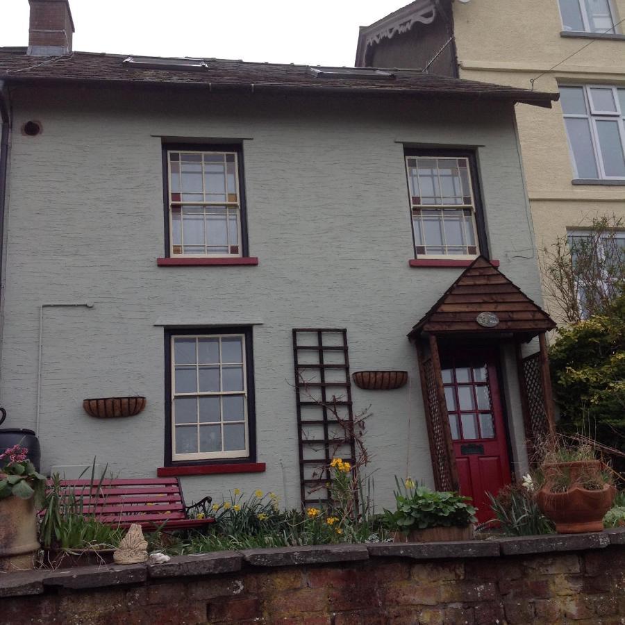 The Firs Apartment Builth Wells Exterior photo
